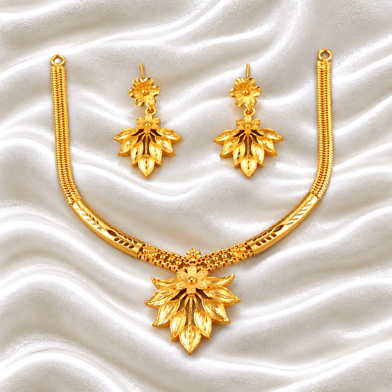 Hasuli Necklace